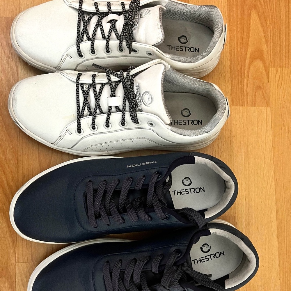 Men's Shoes size 10 (2)